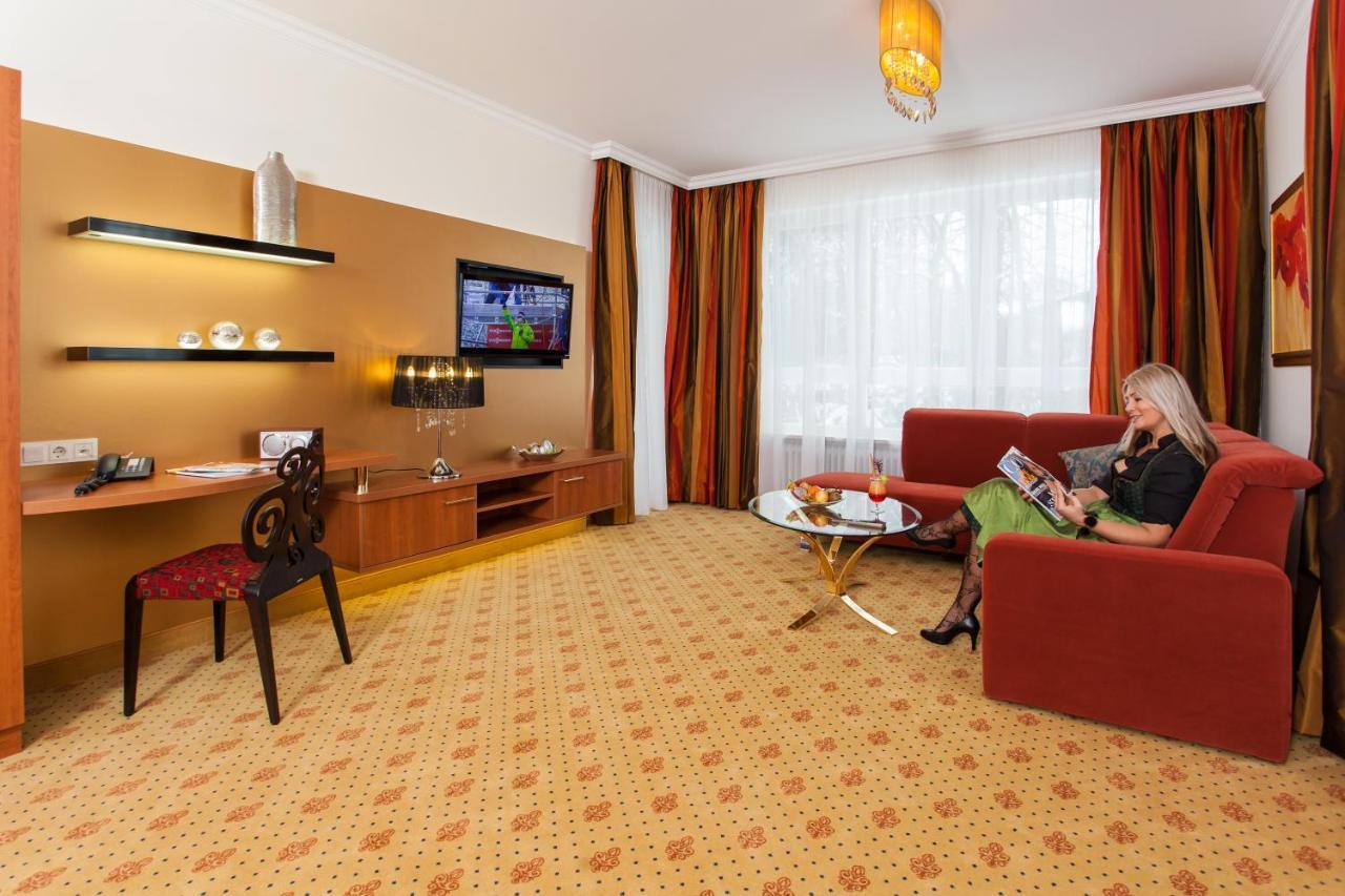 באד פיסינג Thermalhotel Gass מראה חיצוני תמונה