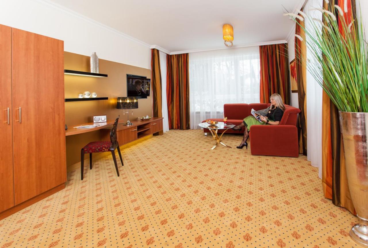 באד פיסינג Thermalhotel Gass מראה חיצוני תמונה